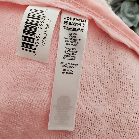 NWT Joe Fresh pink boucle frock coat, size medium - Picture 4 of 4